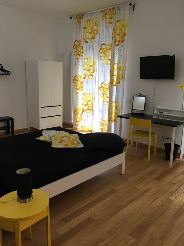 Via Colombo Holiday Rooms Специя Экстерьер фото