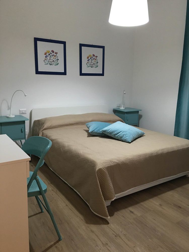 Via Colombo Holiday Rooms Специя Экстерьер фото
